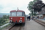 27.05.1981: der Nto 8234 in Kell beim Fahrgastwechsel