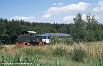 01.08.2004: VT 56 (798 576) und Lok 1 der ehem Offenbacher Lokalbahn (Werkstattprobefahrt) bei Waldbach