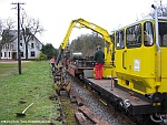 09.04.2005: Bahnsteigbau in Schwarzenbach